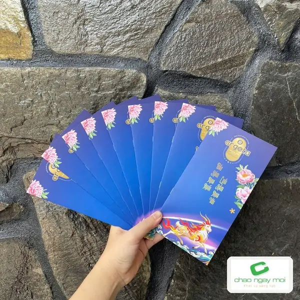 Thiệp gấp quạt in thử giúp kiểm tra màu sắc trước khi đặt đơn hàng lớn