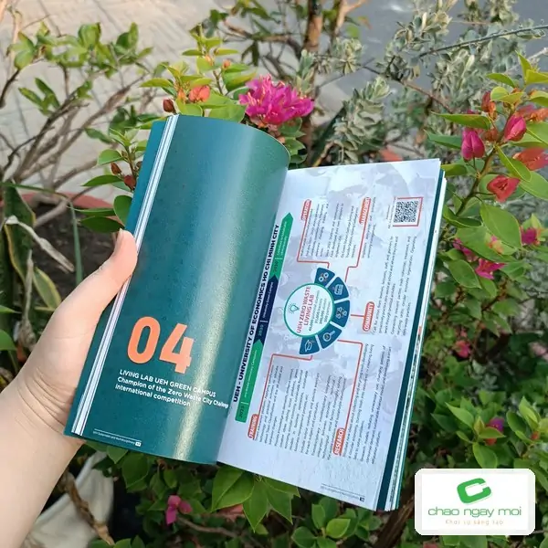 Sách in kỹ thuật số hoàn thiện với bìa và gáy chắc chắn